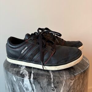 Men’s Adidas Adicross Gripmore spikeless golf shoes size 9